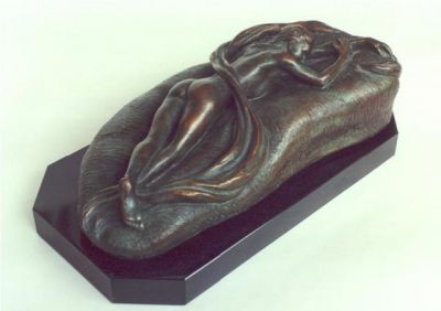 Girl sleeping, bronze, h 9x32x17, 1997