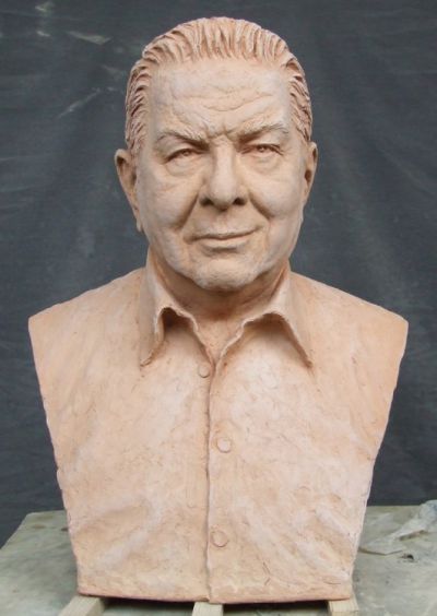 Mr Gracile, terracotta, 2005