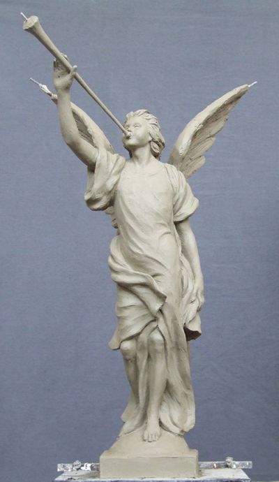 Angelo con tromba, creta, 2017