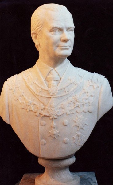 King Gustavus of Sweden, marble, Royal House, Stockholm, 2008 (Copy in marble made by Poletti & Ghio, Carrara)
