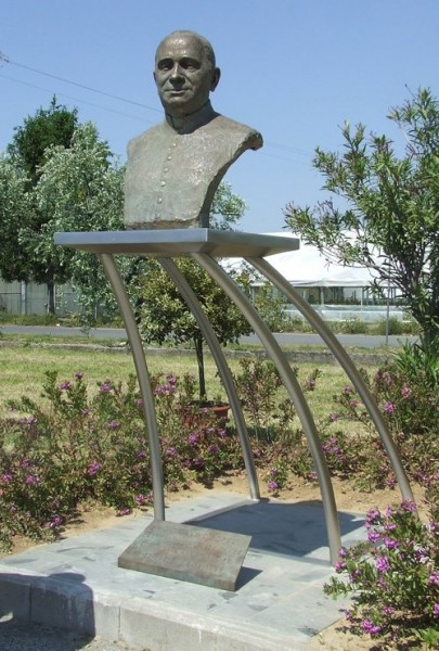 Mons. Davino Borelli, bronzo, 2008